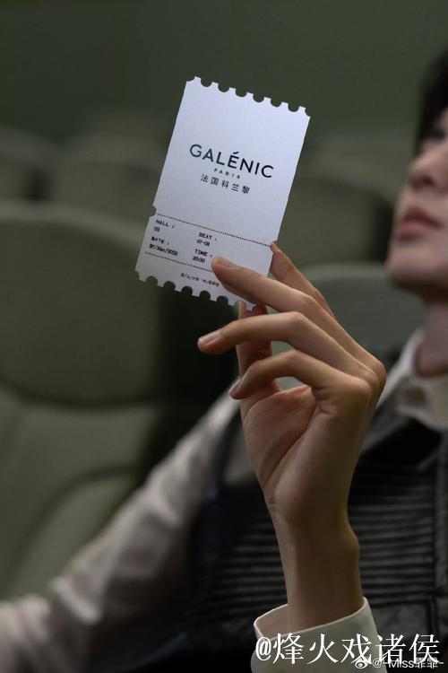 海因克斯:收到在德华人寄送的口罩心存感激 海因克斯:收到在德华人寄送的口罩心存感激