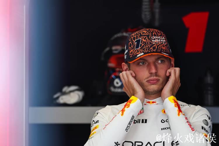 F1卡塔尔站排位赛:皮亚斯特里夺杆位,维斯塔潘位列第三 F1卡塔尔站排位赛:皮亚斯特里夺杆位,维斯塔潘位列第三